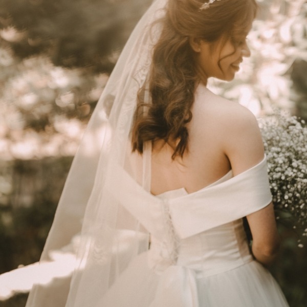 bride posing in wedding dress